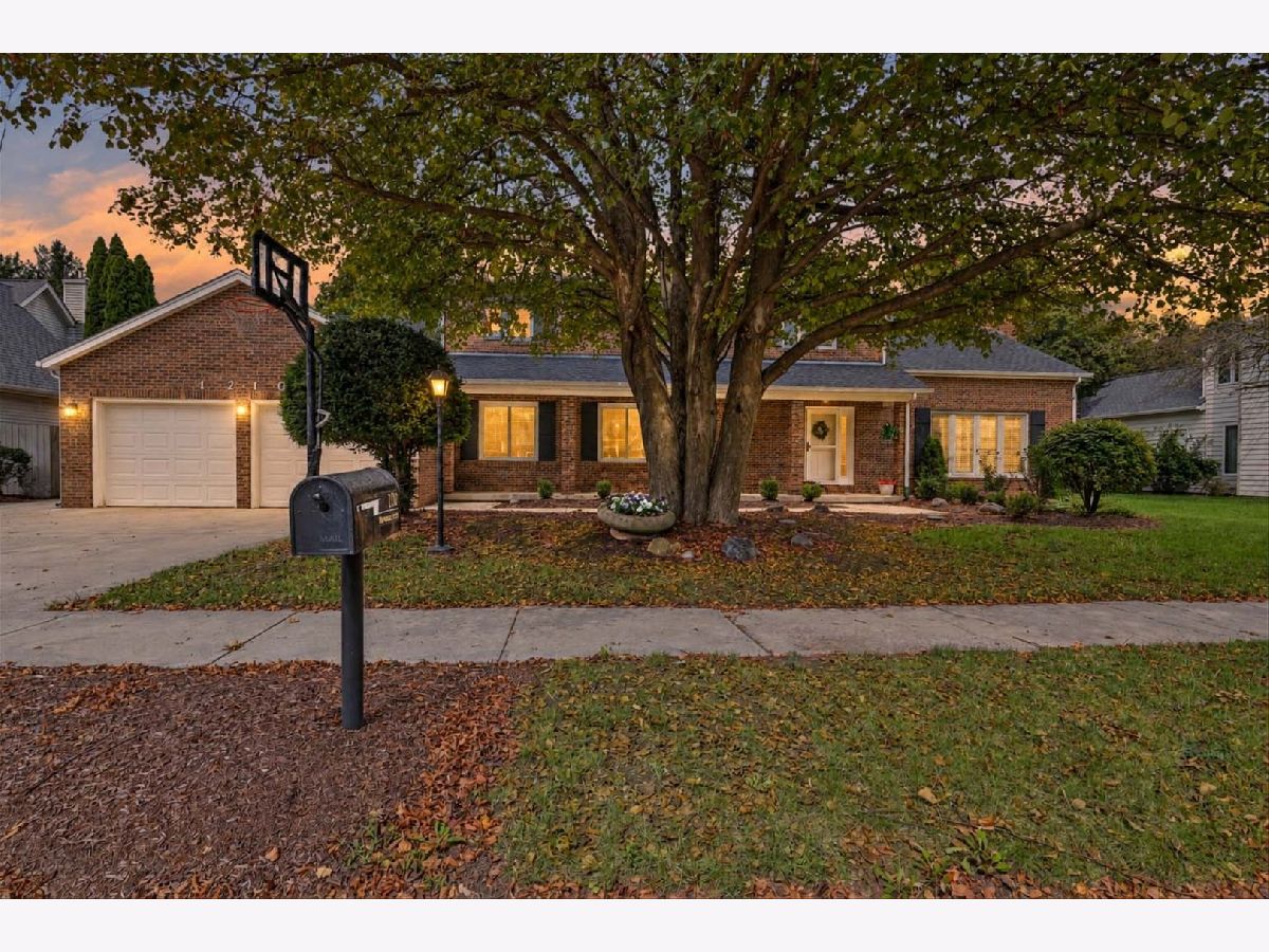  For Sale Champaign Illinois, 1210 Wilshire Court