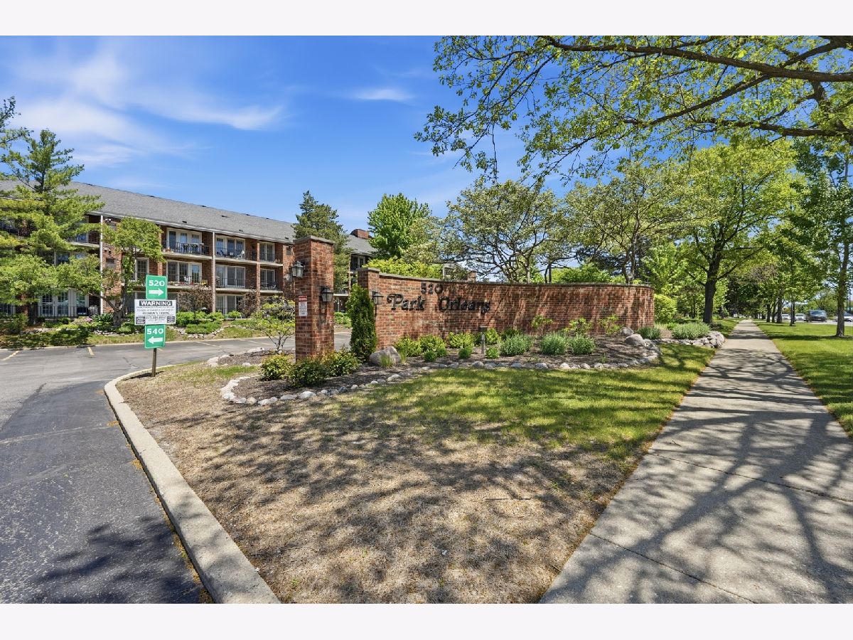  For Sale Elk Grove Village Illinois, 520 Biesterfield Road