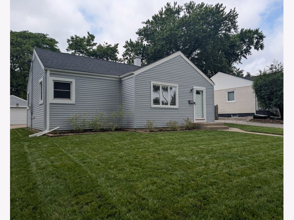  Rented Downers Grove Illinois, 4334 Washington