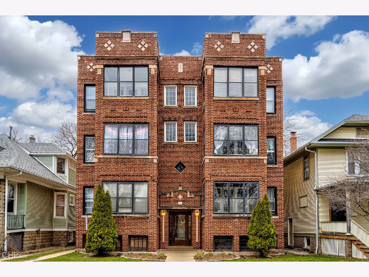 For Rent Chicago Illinois, 1942 Farwell