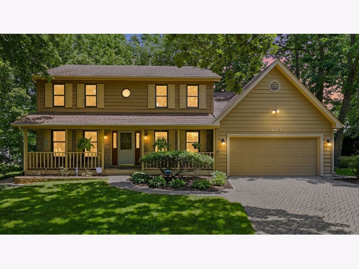  For Sale Batavia Illinois, 1134 Wintergreen Court
