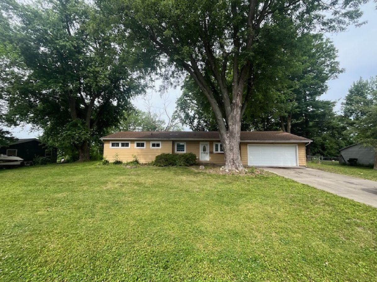  For Sale Decatur Illinois, 3947 Burchard Drive