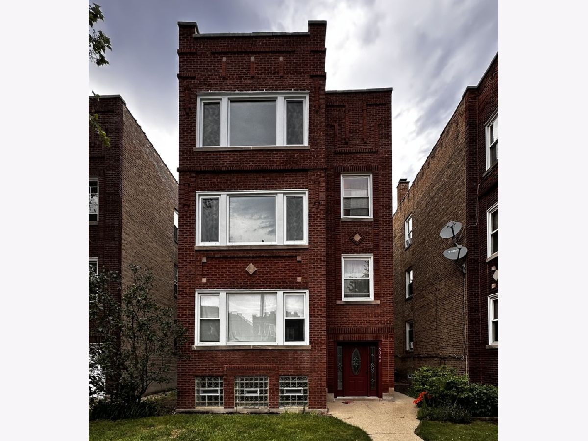  Rented Chicago Illinois, 5346 Montrose