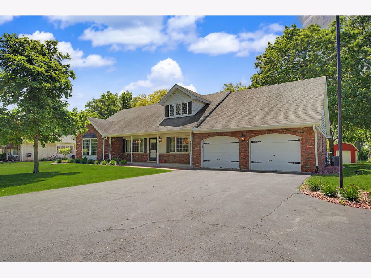  For Sale Crete Illinois, 24364 Volbrecht Road