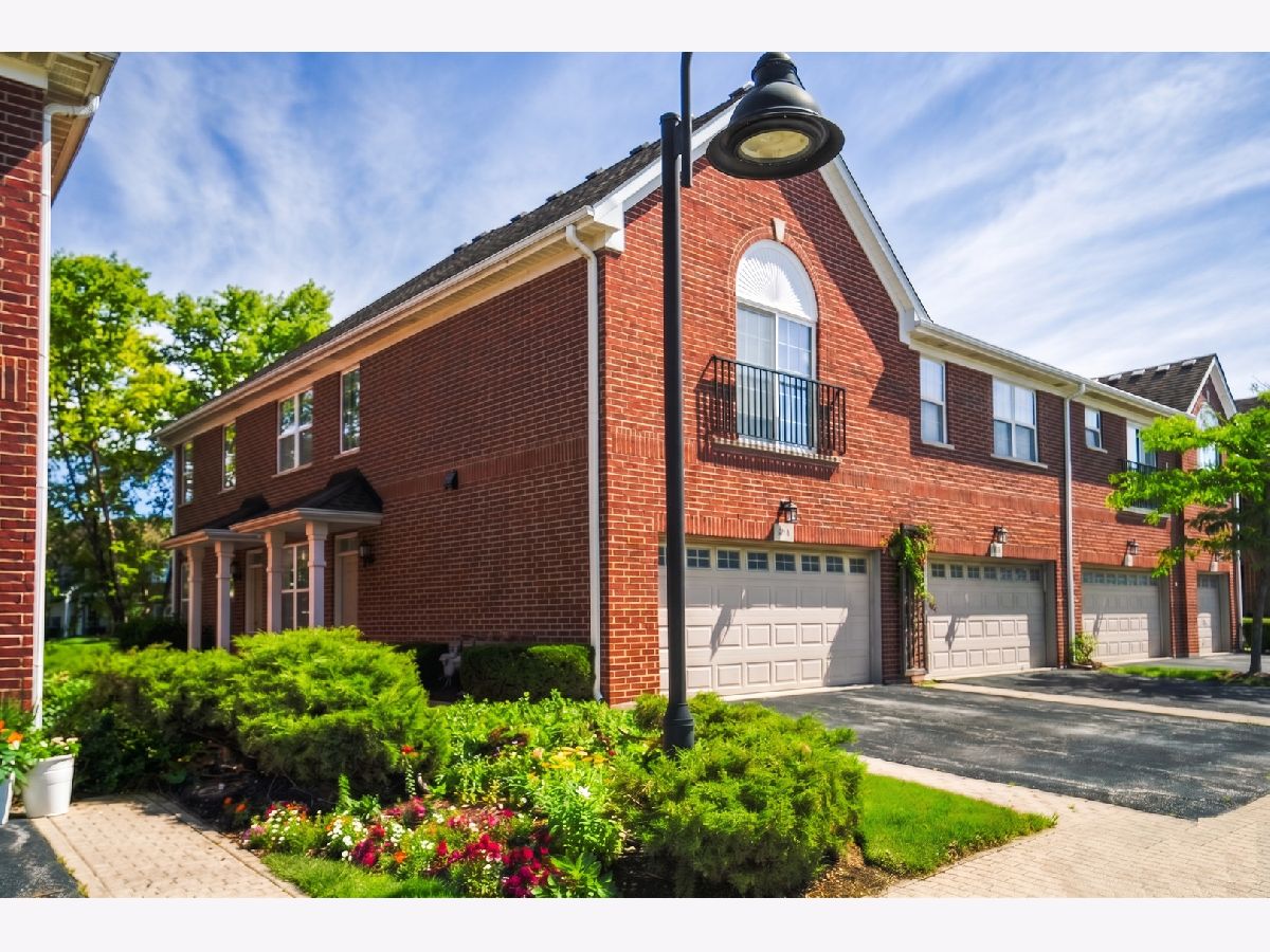 Townhomes For Sale Northbrook Greens Northbrook Illinois, 974 Kensington Drive