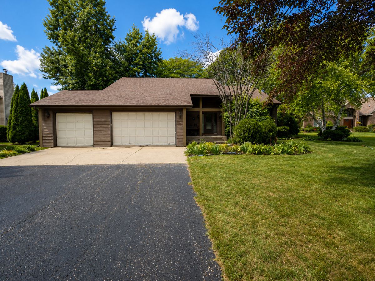  For Sale Wadsworth Illinois, 38222 Golf Lane Drive