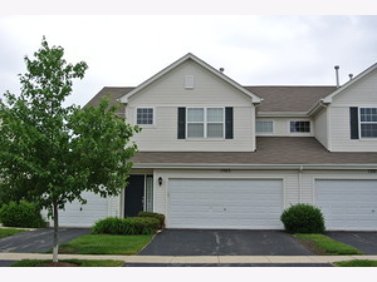 Townhomes & Condos & Homes For Rent Remington Pointe Volo Illinois, 1303 Waverly