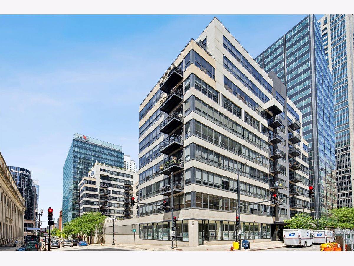  For Sale Chicago Illinois, 130 Canal Street