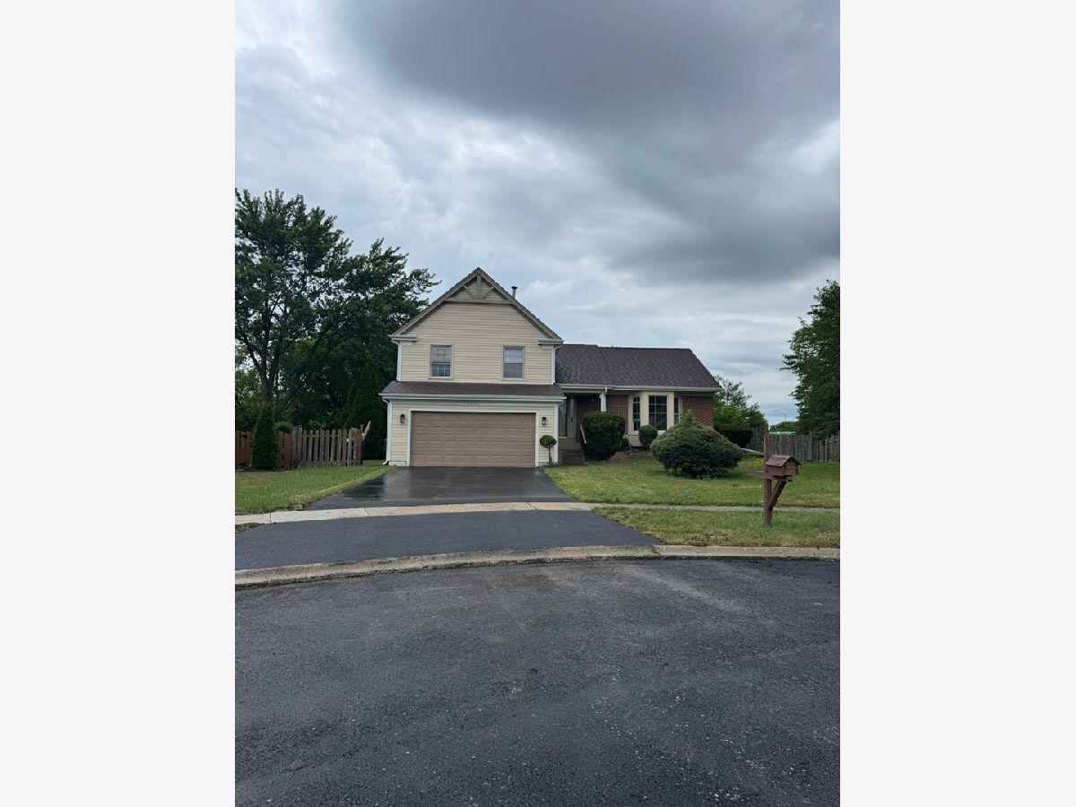  For Rent Schaumburg Illinois, 2404 Kenmore