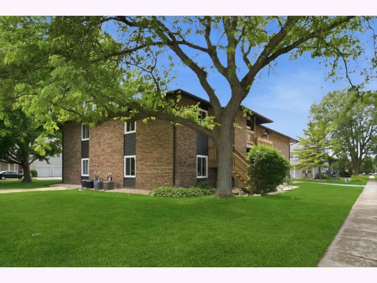  For Sale Country Club Hills Illinois, 19409 Oakwood Avenue