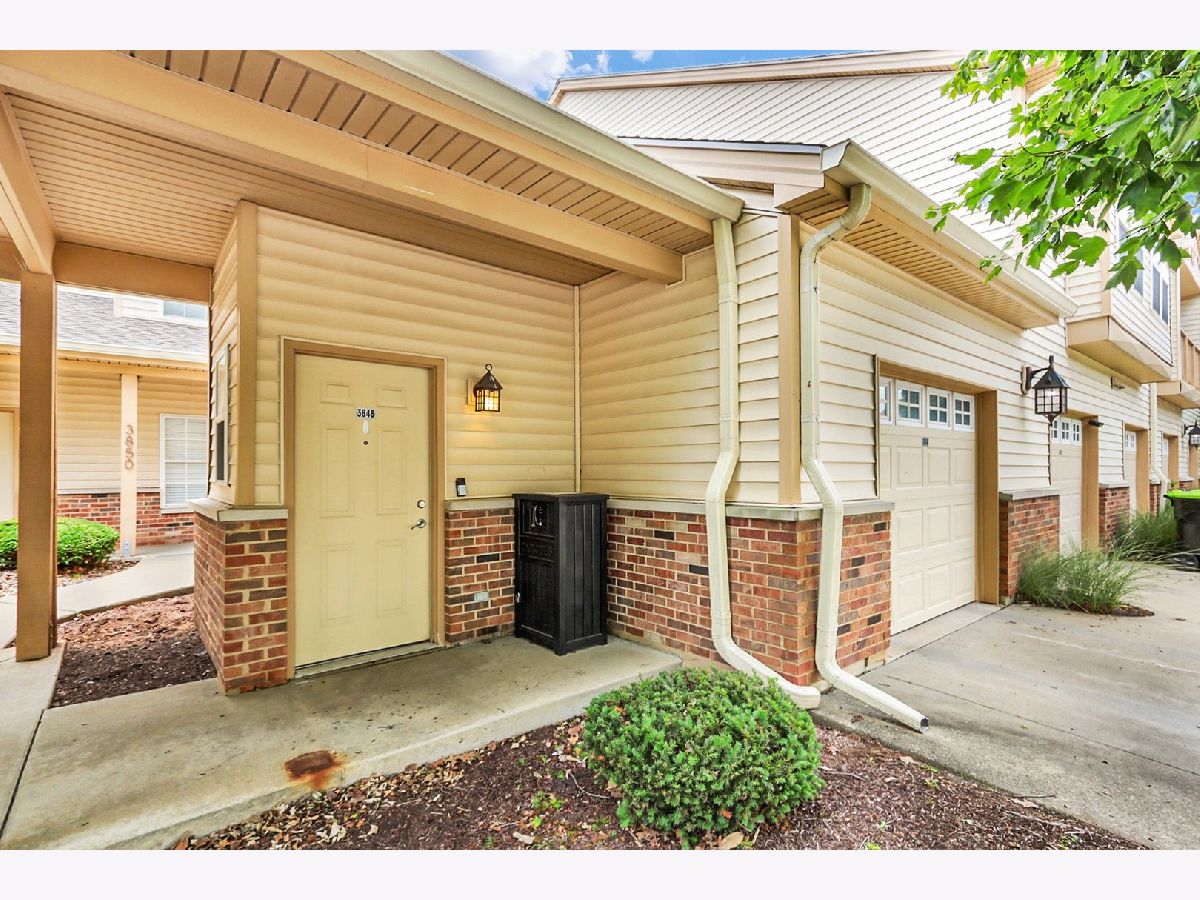 Condominiums For Sale Cobblefield Champaign Illinois, 3848 Thornhill Circle