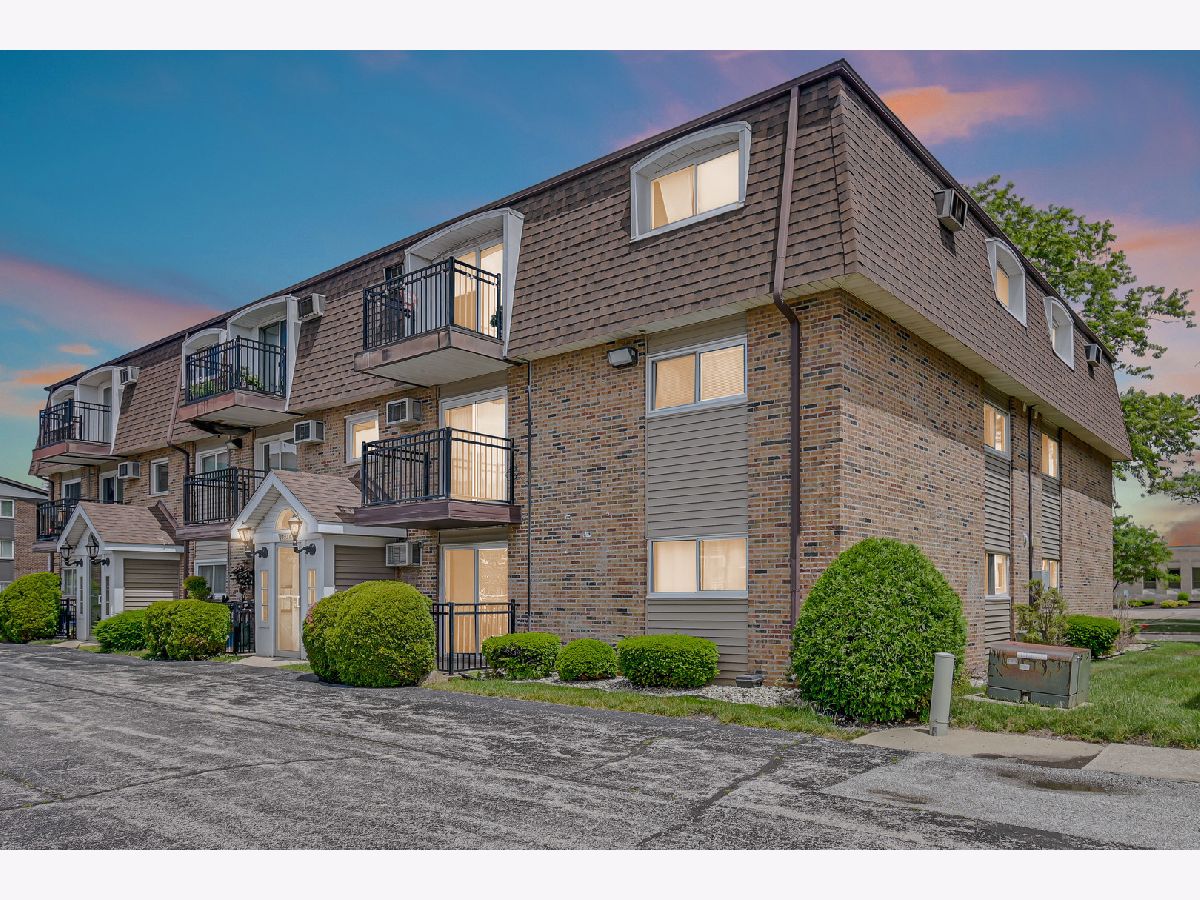  For Sale Chicago Ridge Illinois, 10430 Ridgeland Avenue