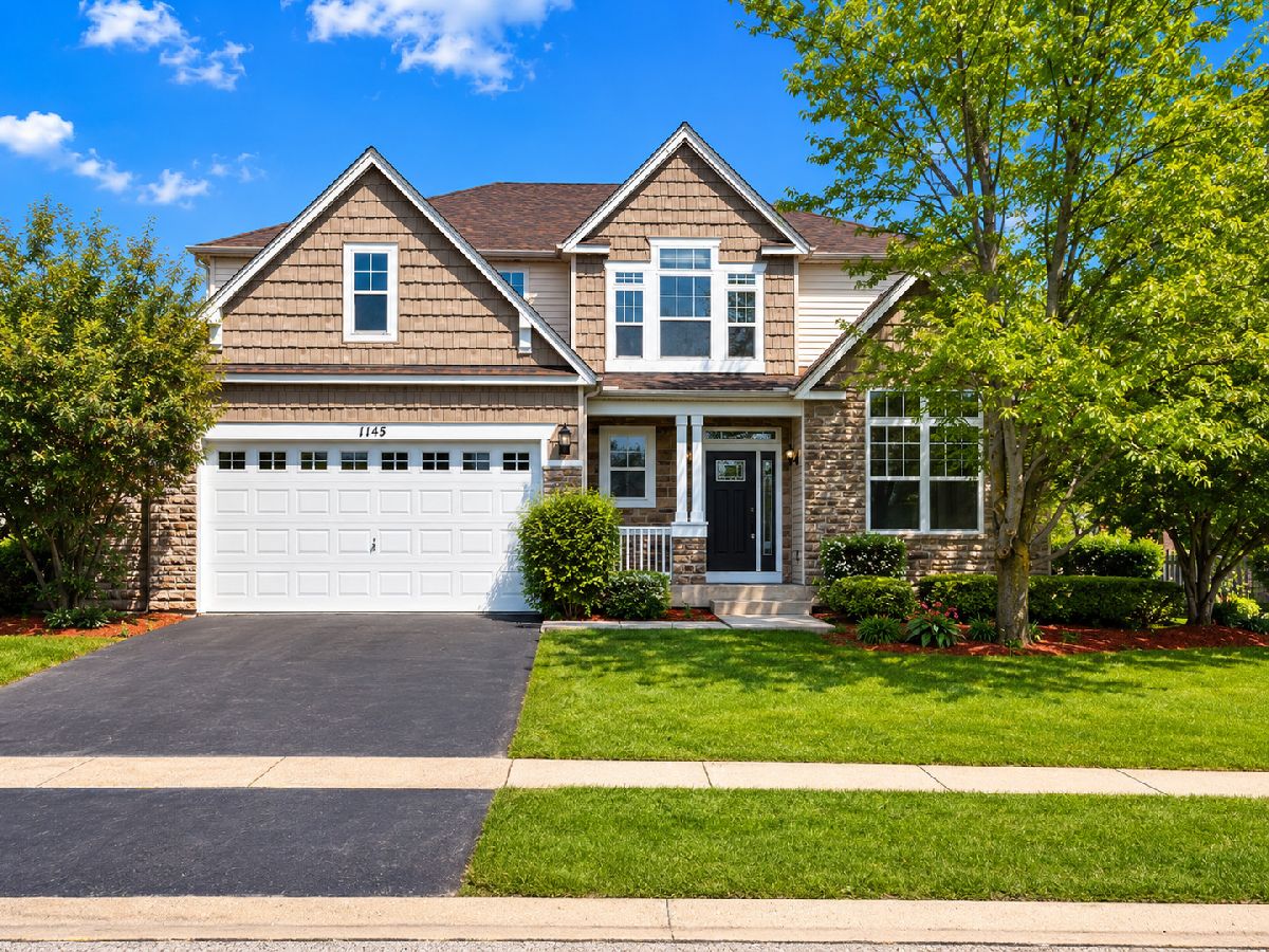  For Sale Antioch Illinois, 1145 Mackenzie Drive