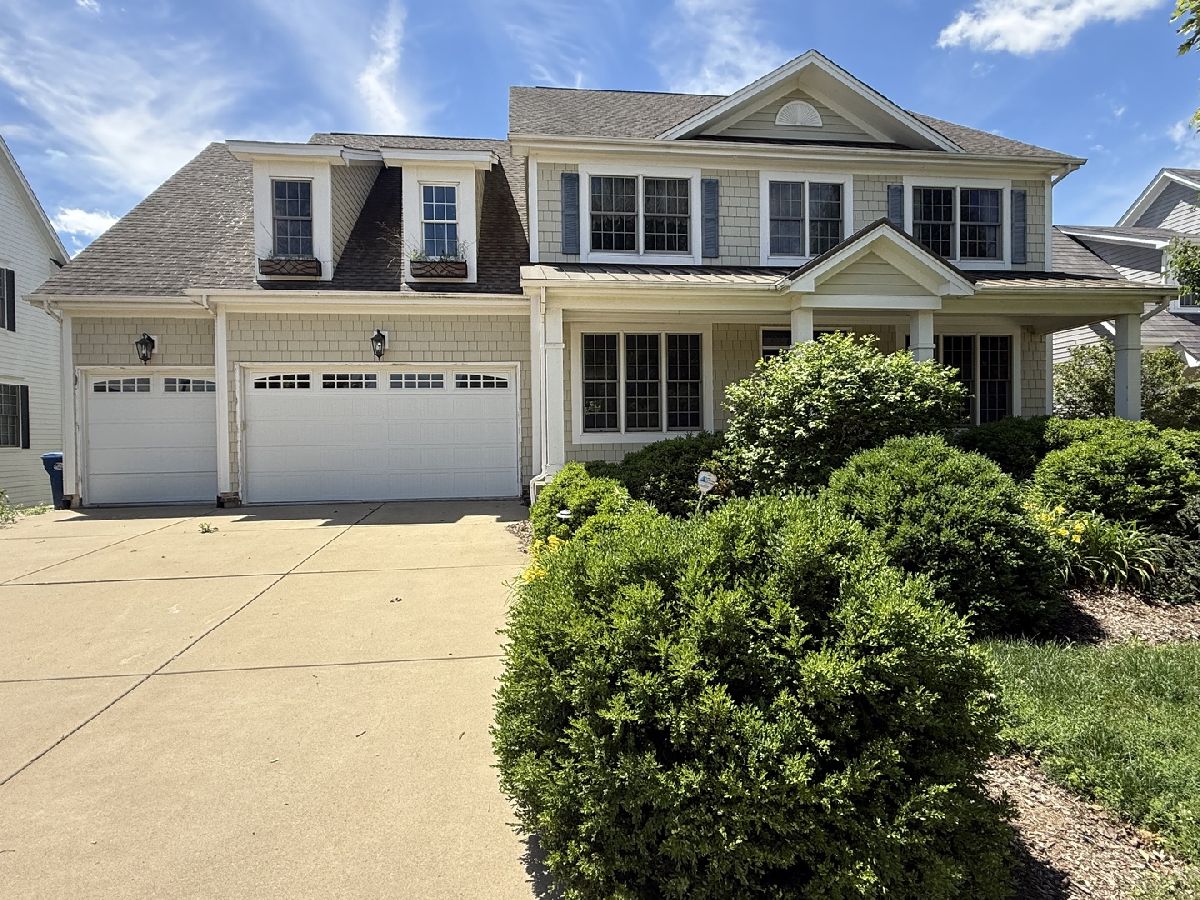  For Sale Sugar Grove Illinois, 125 Goldenrod Drive