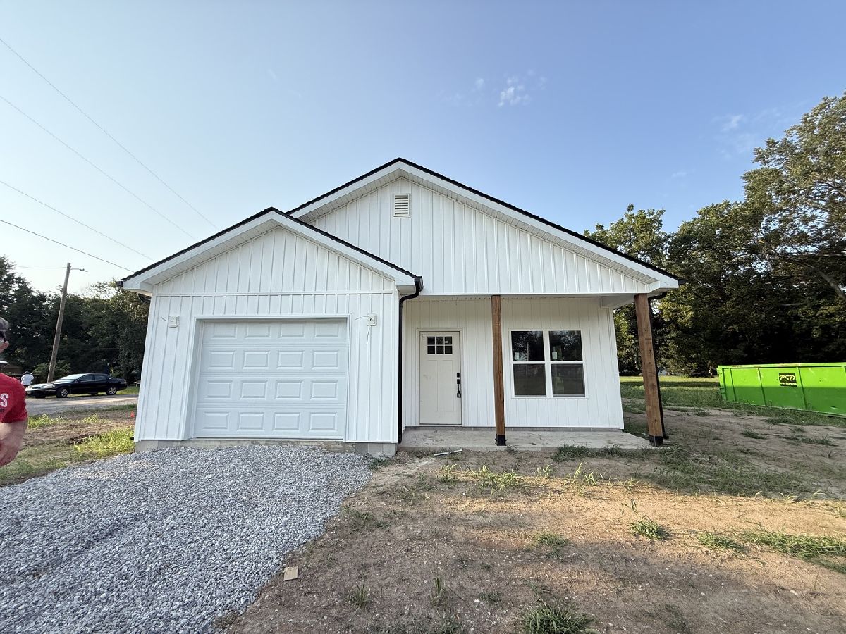  For Sale Duquoin Illinois, 322 Franklin Street