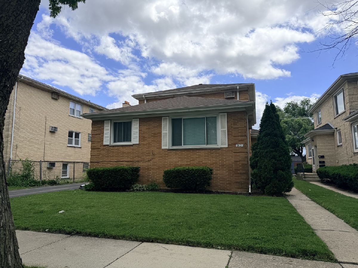 Rented Brookfield Illinois, 9101 Sahler