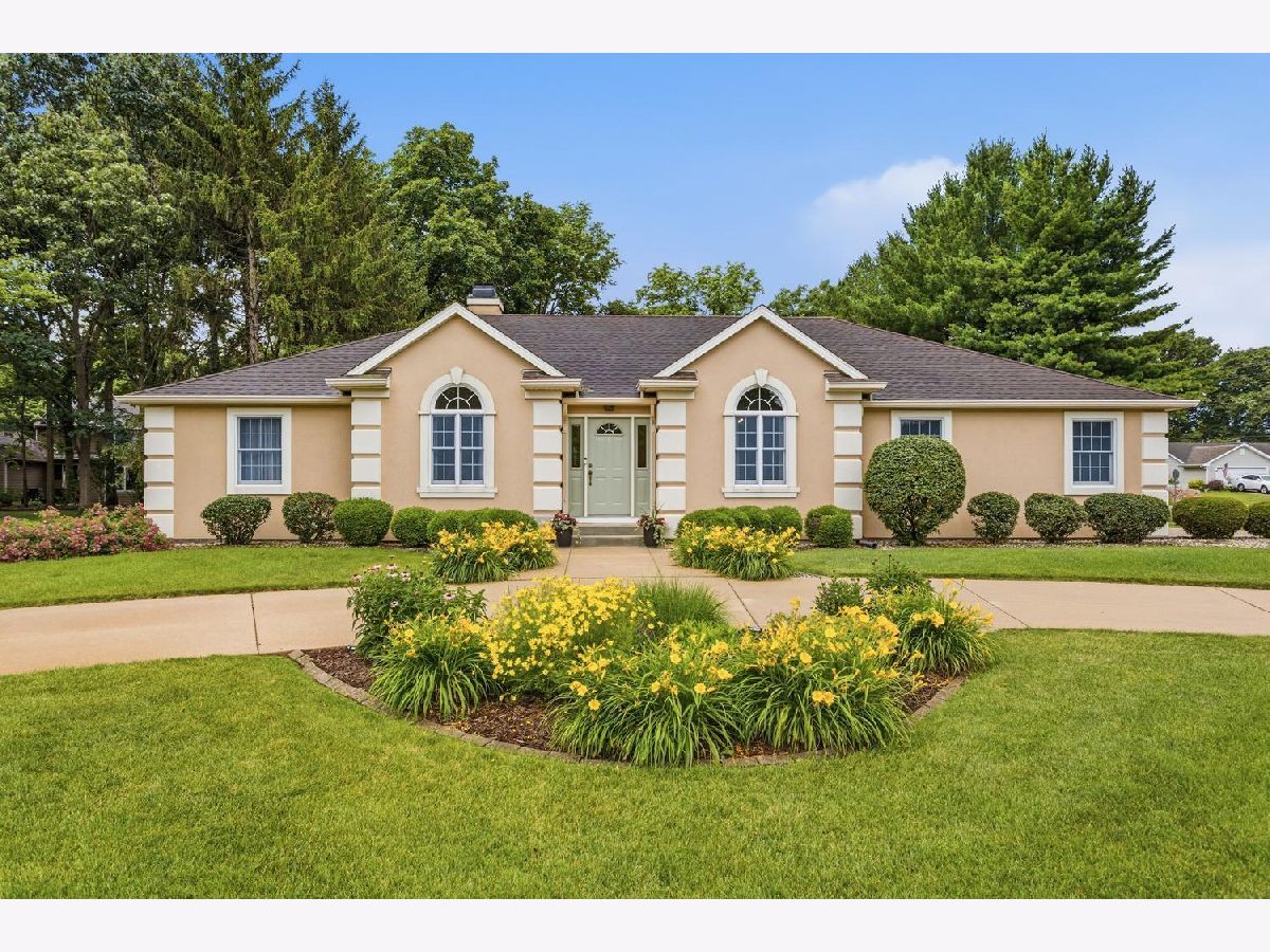  For Sale Monticello Illinois, 1 Turtle Creek Road