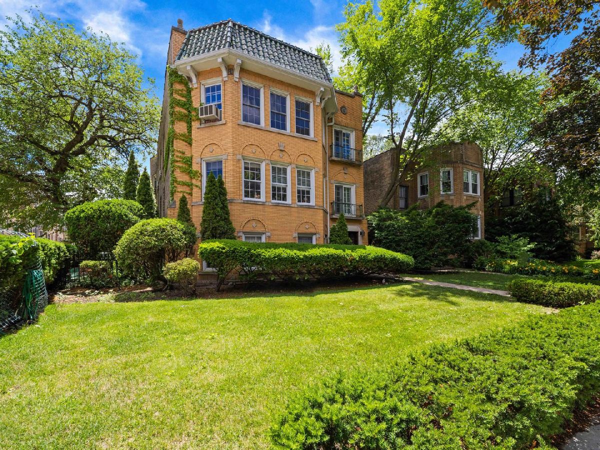  For Sale Evanston Illinois, 1016 Austin Street