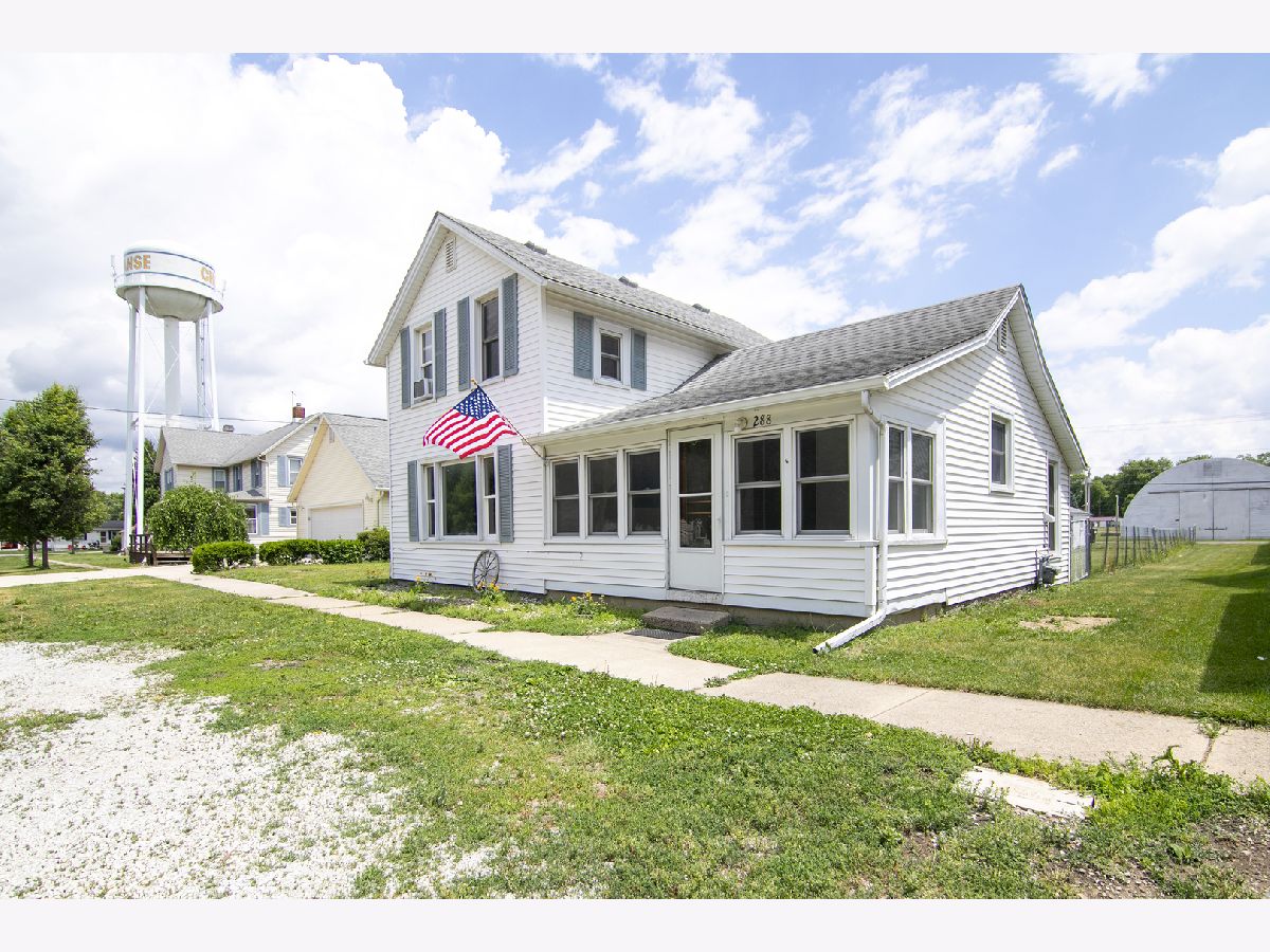  For Sale Chebanse Illinois, 288 Walnut Street