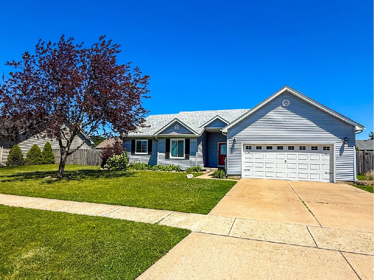  Sold Earlville Illinois, 610 Effie