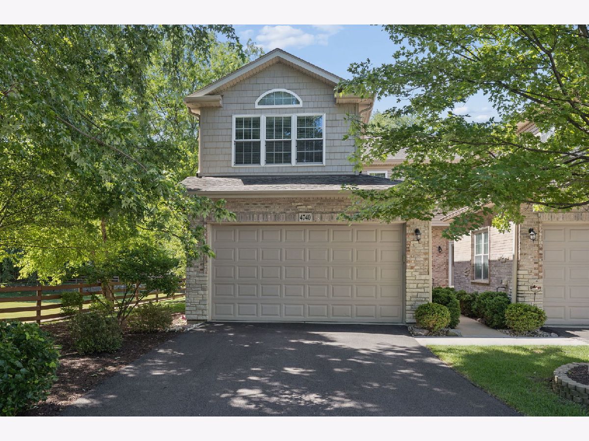  For Sale Lisle Illinois, 4740 Auvergne Avenue