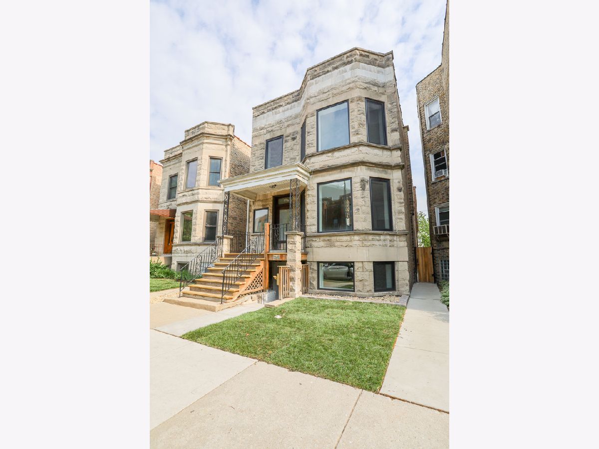 For Rent Chicago Illinois, 2230 Wilson