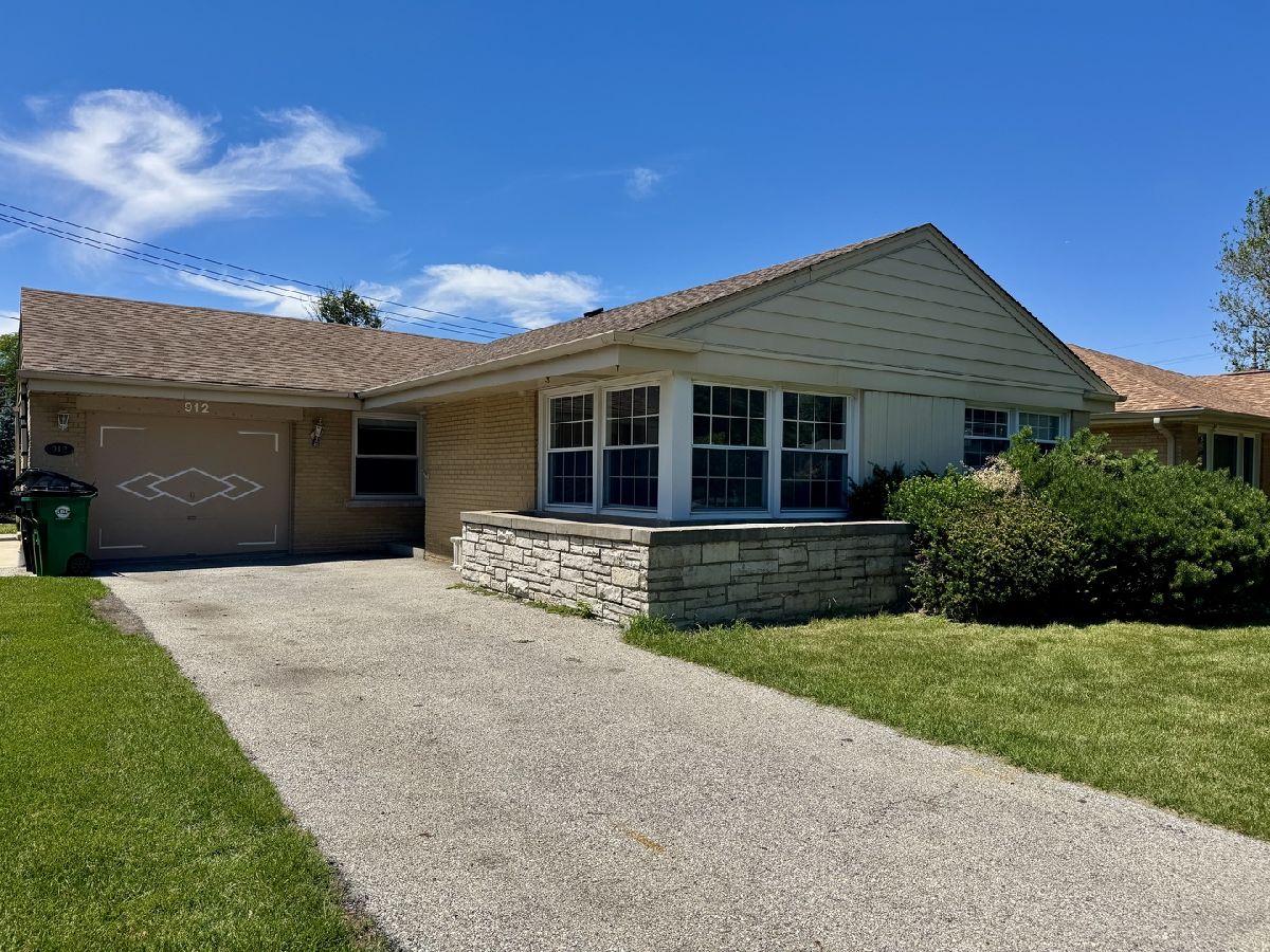  Rented Park Ridge Illinois, 912 Greenwood