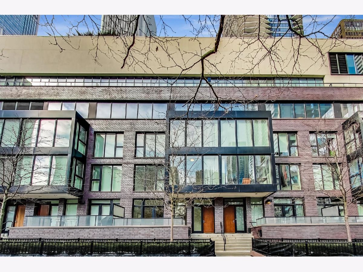  For Rent Chicago Illinois, 198 Park