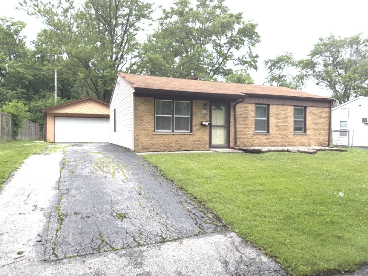  For Sale Sauk Village Illinois, 2051 217th Street