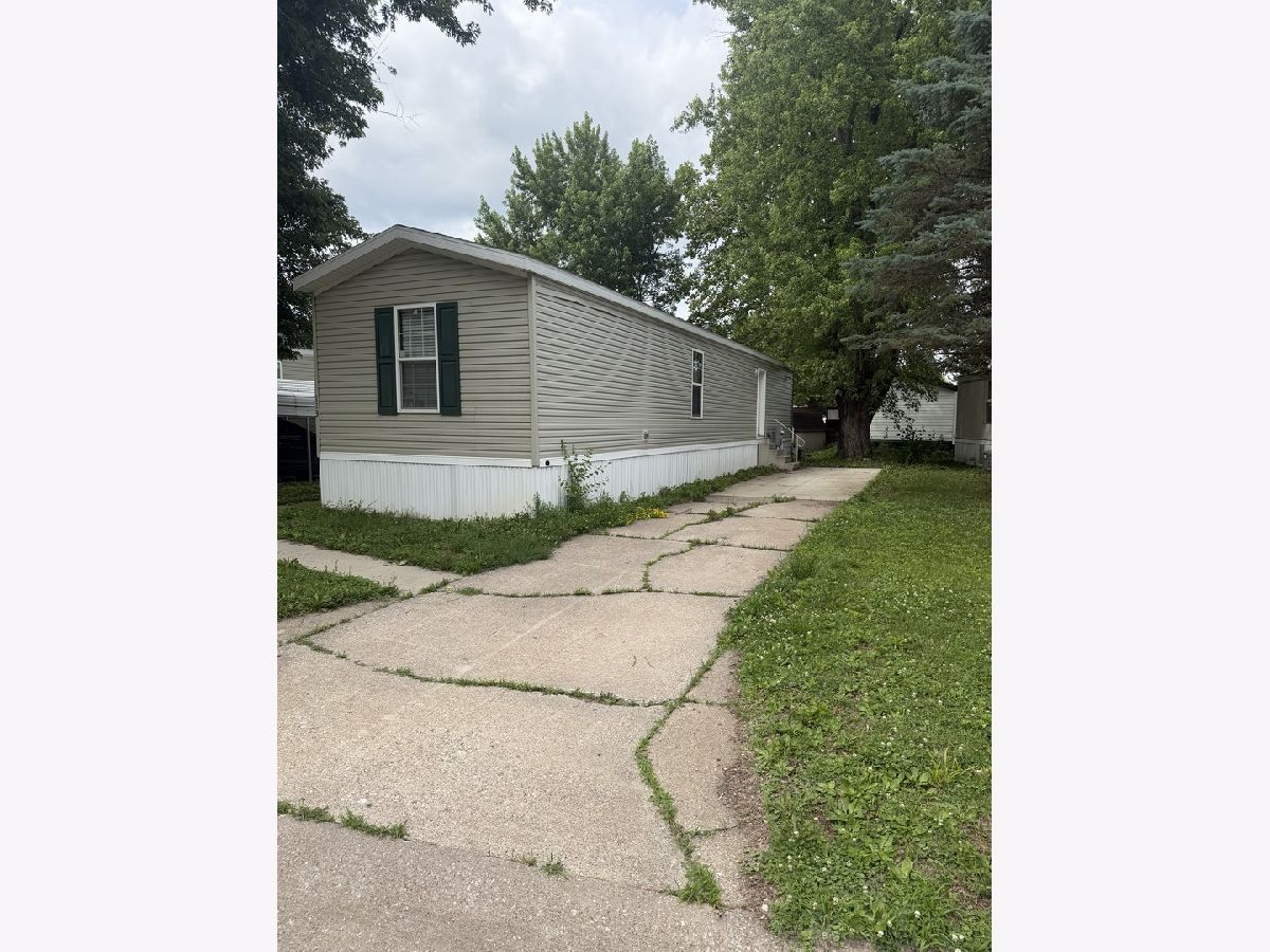  For Sale Rock Island Illinois, 7900 79th Ave Avenue