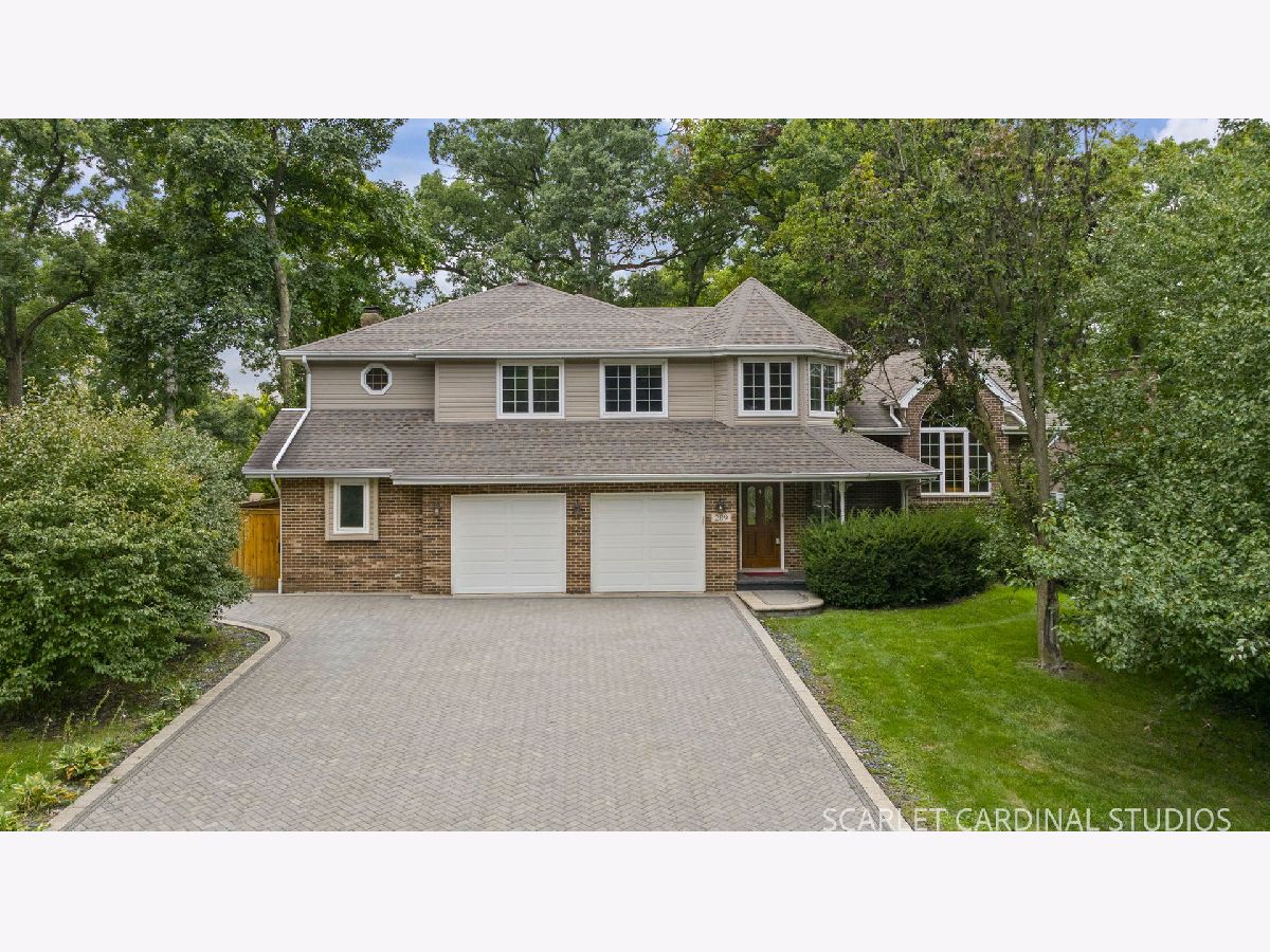  For Sale Willow Springs Illinois, 209 Glenwood Avenue