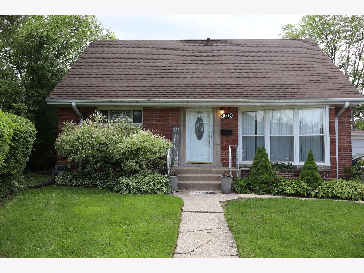  For Sale Homewood Illinois, 18610 Golfview Avenue