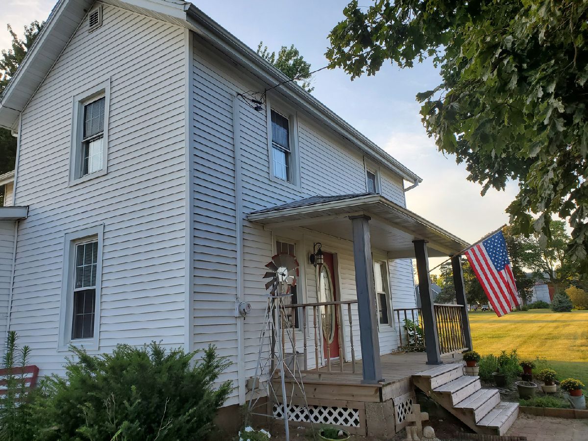  For Sale Mount Morris Illinois, 3060 Leaf River Road
