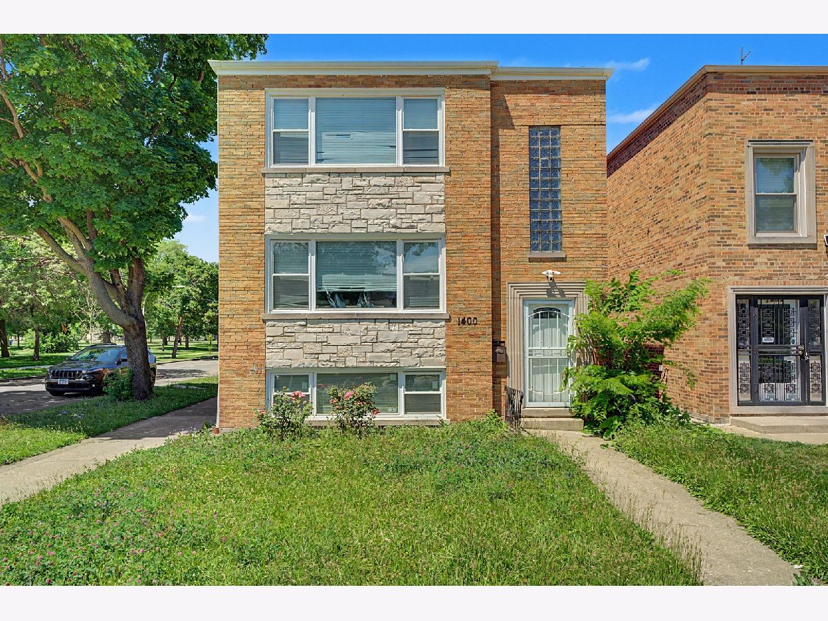  For Sale Chicago Illinois, 1400 Lawler Avenue