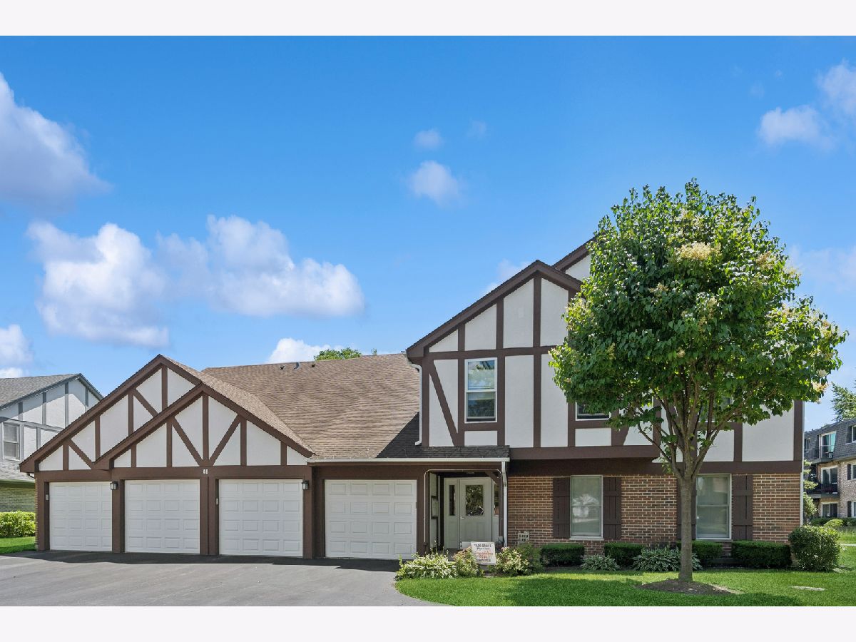  For Sale Palatine Illinois, 40 Fern Court