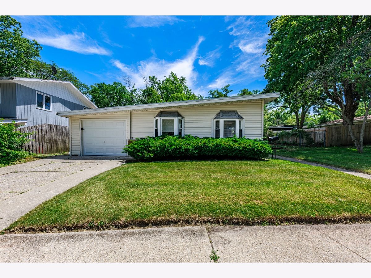  For Rent Park Forest Illinois, 277 Somonauk