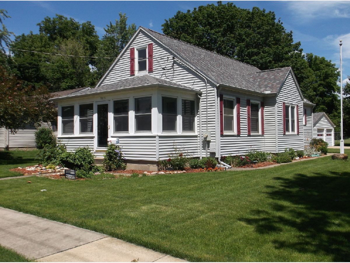  For Sale Princeton Illinois, 905 Euclid Street