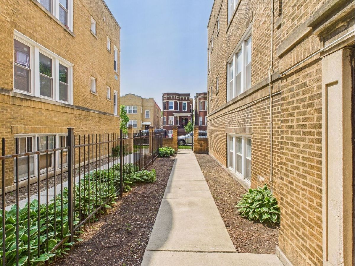  Rented Chicago Illinois, 4338 Kamerling