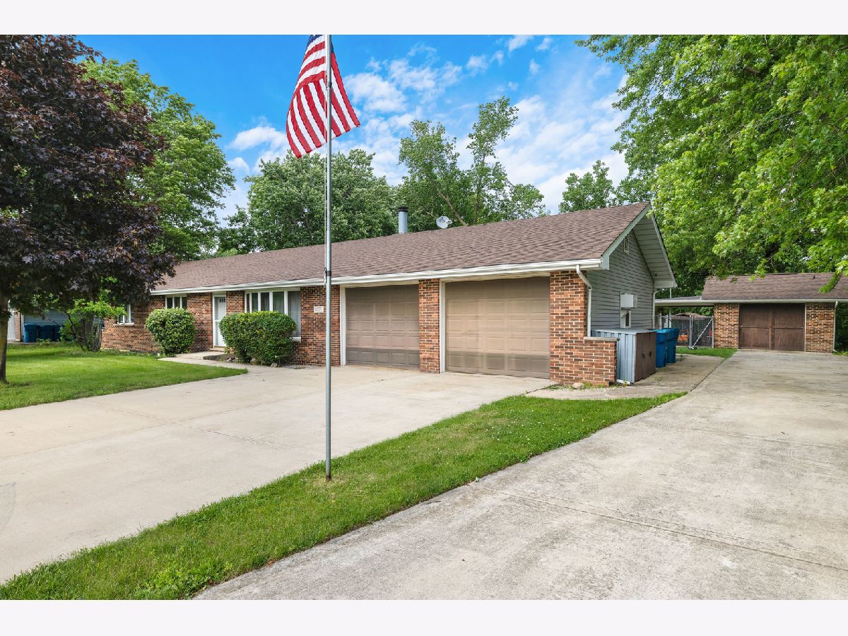  For Sale Crete Illinois, 1579 Vincennes Street