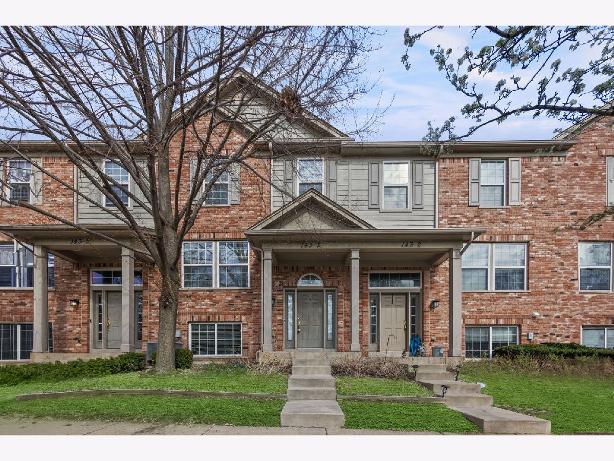 Sold Wood Dale Illinois, 143 Bristol