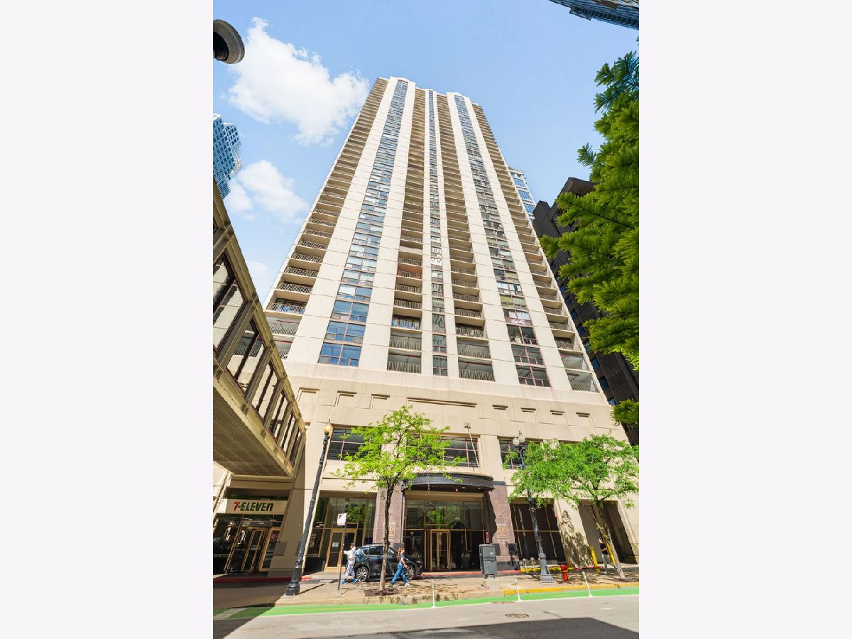 For Rent Chicago Illinois, 200 Dearborn