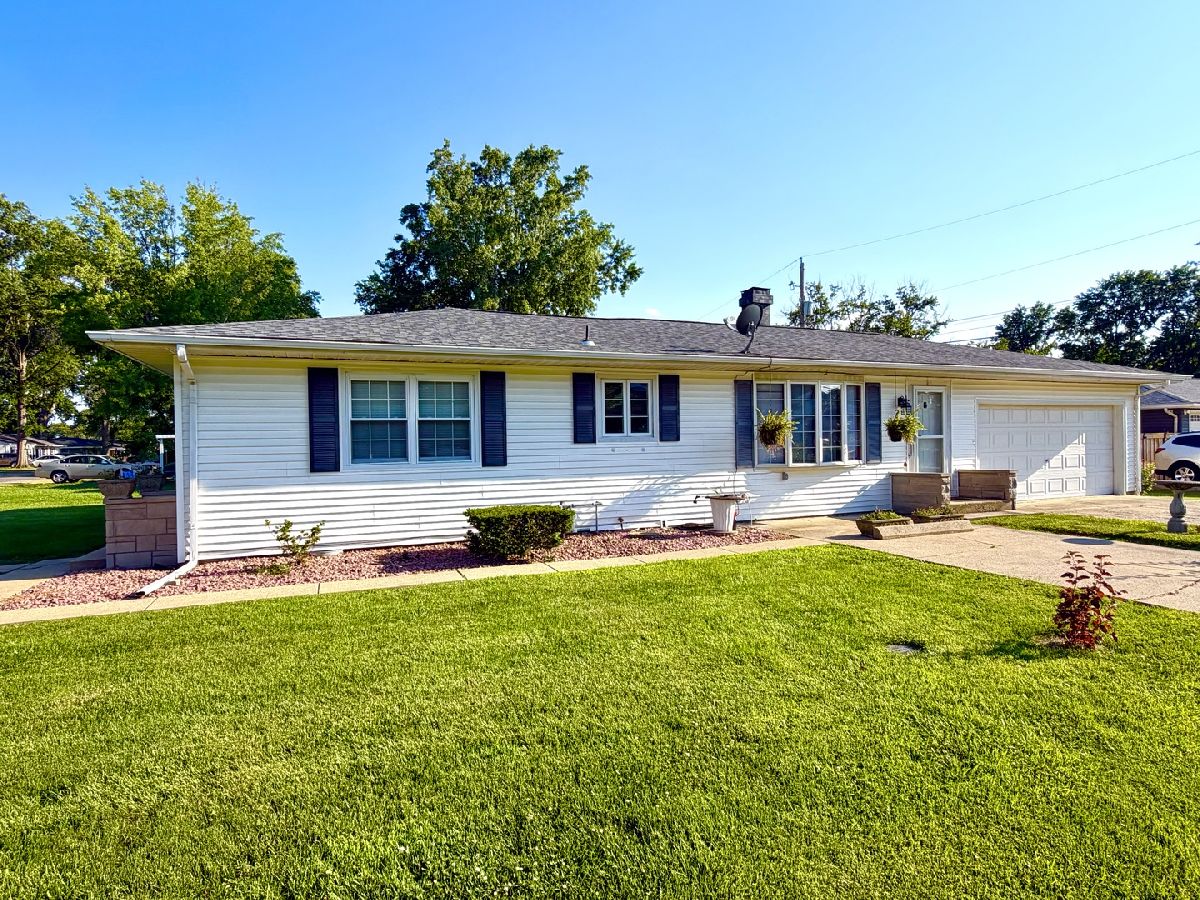  Sold Centralia Illinois, 1402 Jonquil