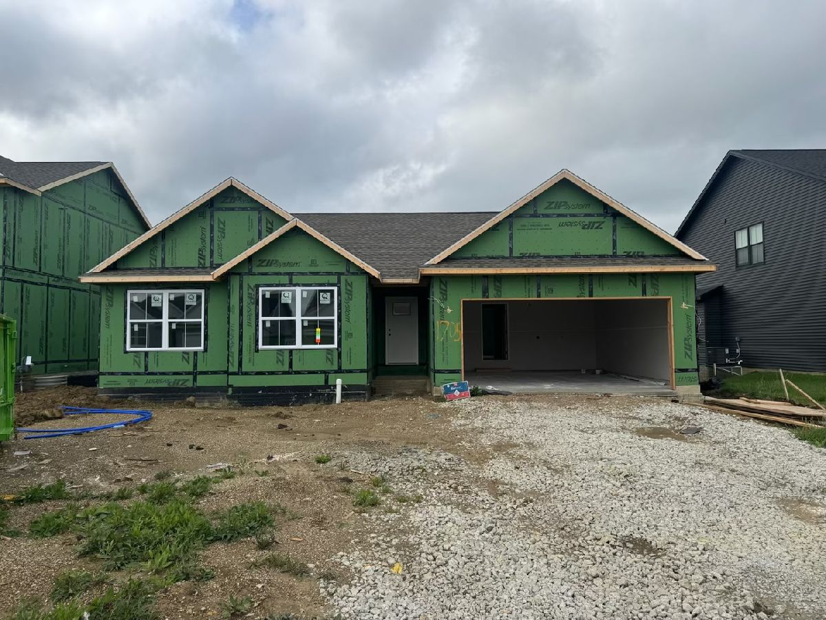 Homes & Condos & Townhomes For Sale Greystone Field Normal Illinois, 1705 Bluestone Drive