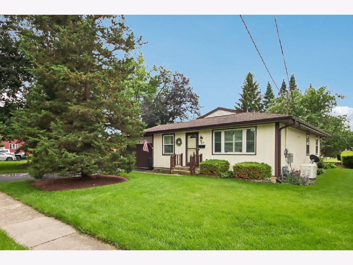  Sold Cary Illinois, 109 Weaver