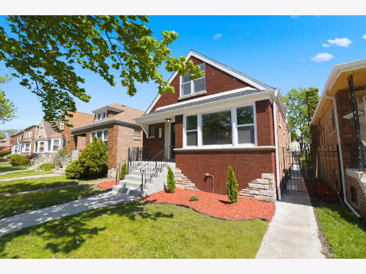  For Sale Chicago Illinois, 8641 Kingston Avenue