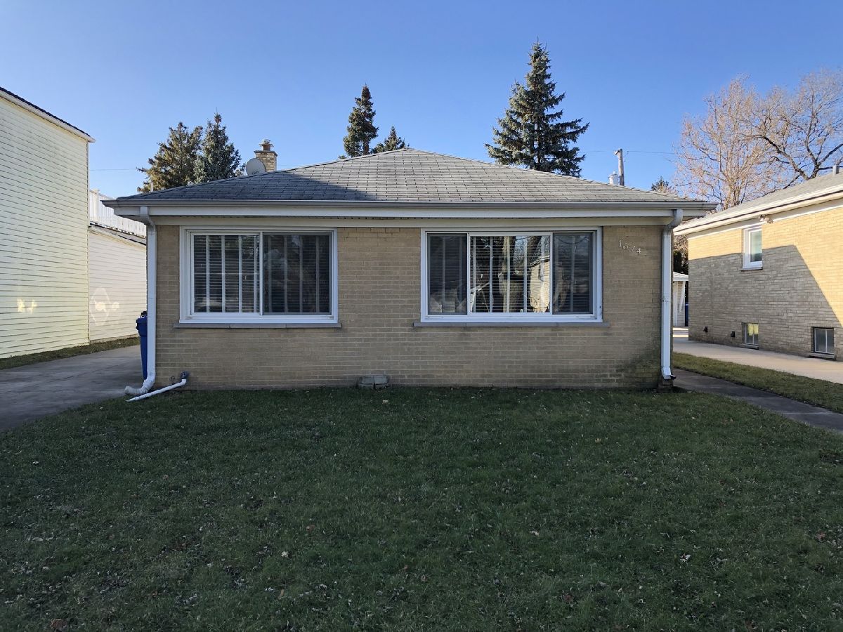  For Rent Des Plaines Illinois, 1674 Maple