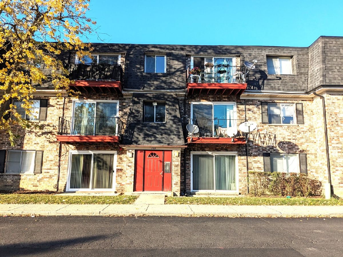  For Rent Mount Prospect Illinois, 1703 Mansard