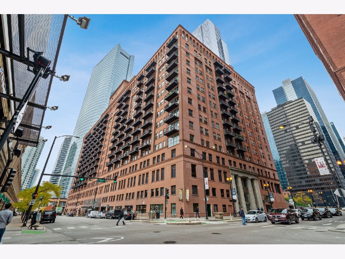  Sold Chicago Illinois, 165 Canal