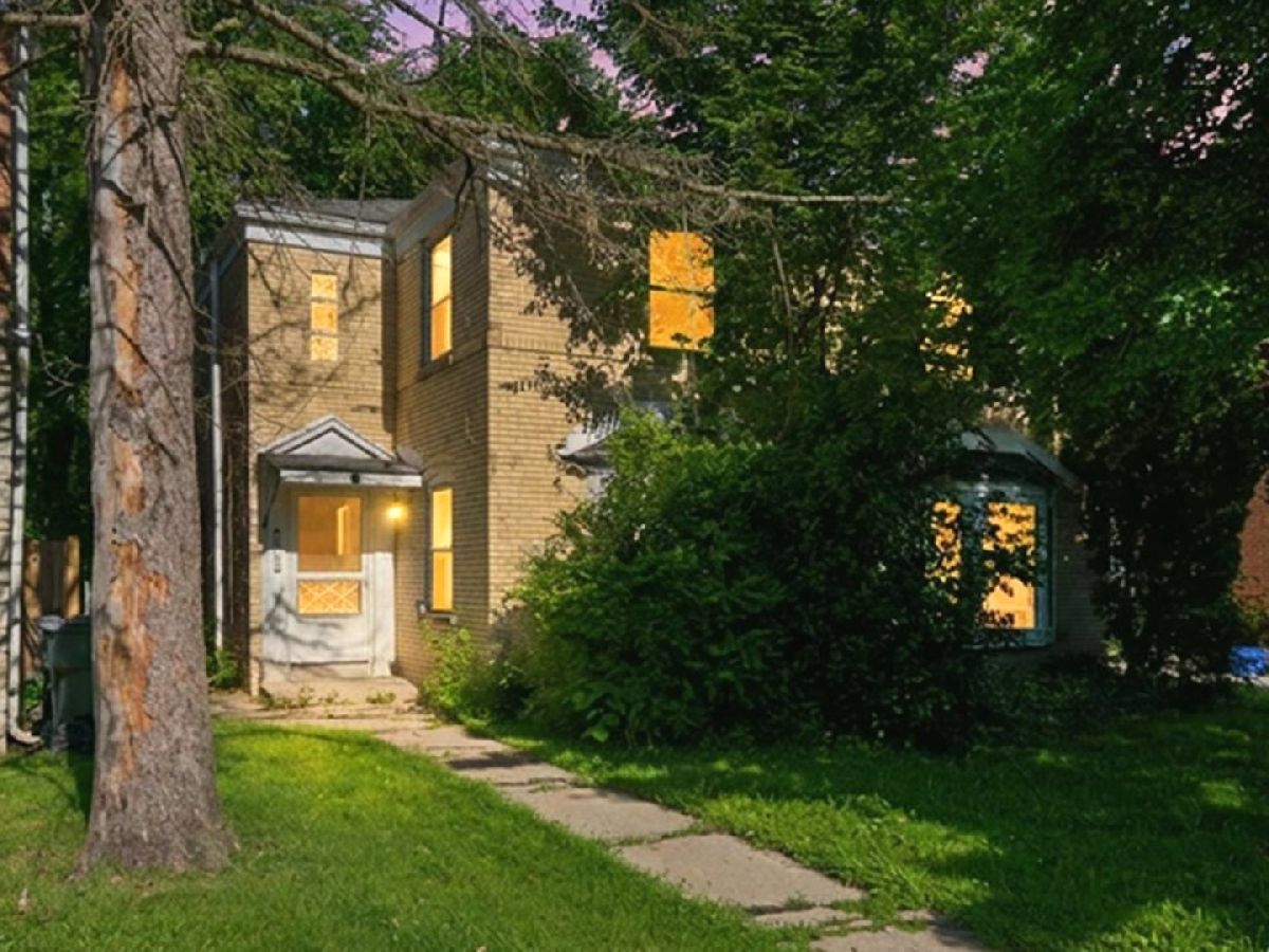  For Sale Lincolnwood Illinois, 6434 Kimball Avenue
