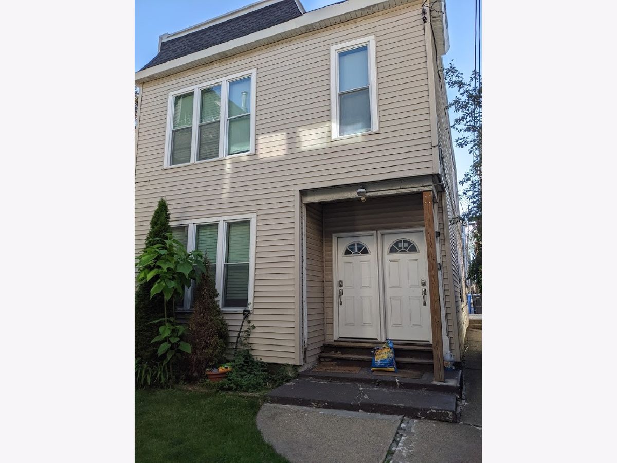  For Rent Chicago Illinois, 3327 Hamilton